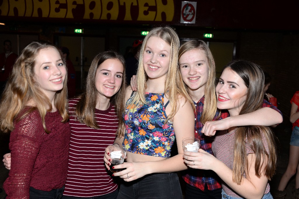 ../Images/Knalrooie Stuiterbal Disco 178.jpg